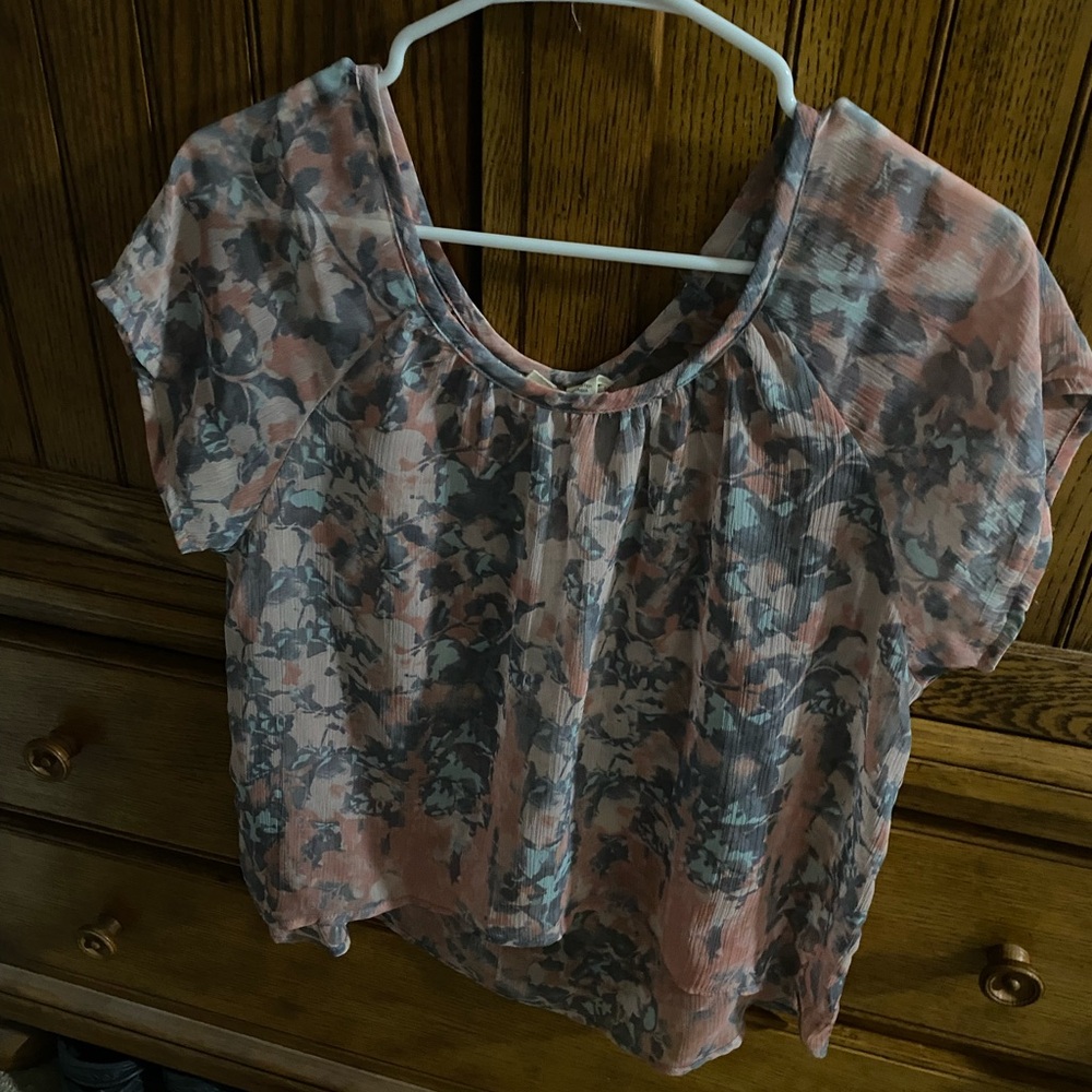 Woman’s shirt